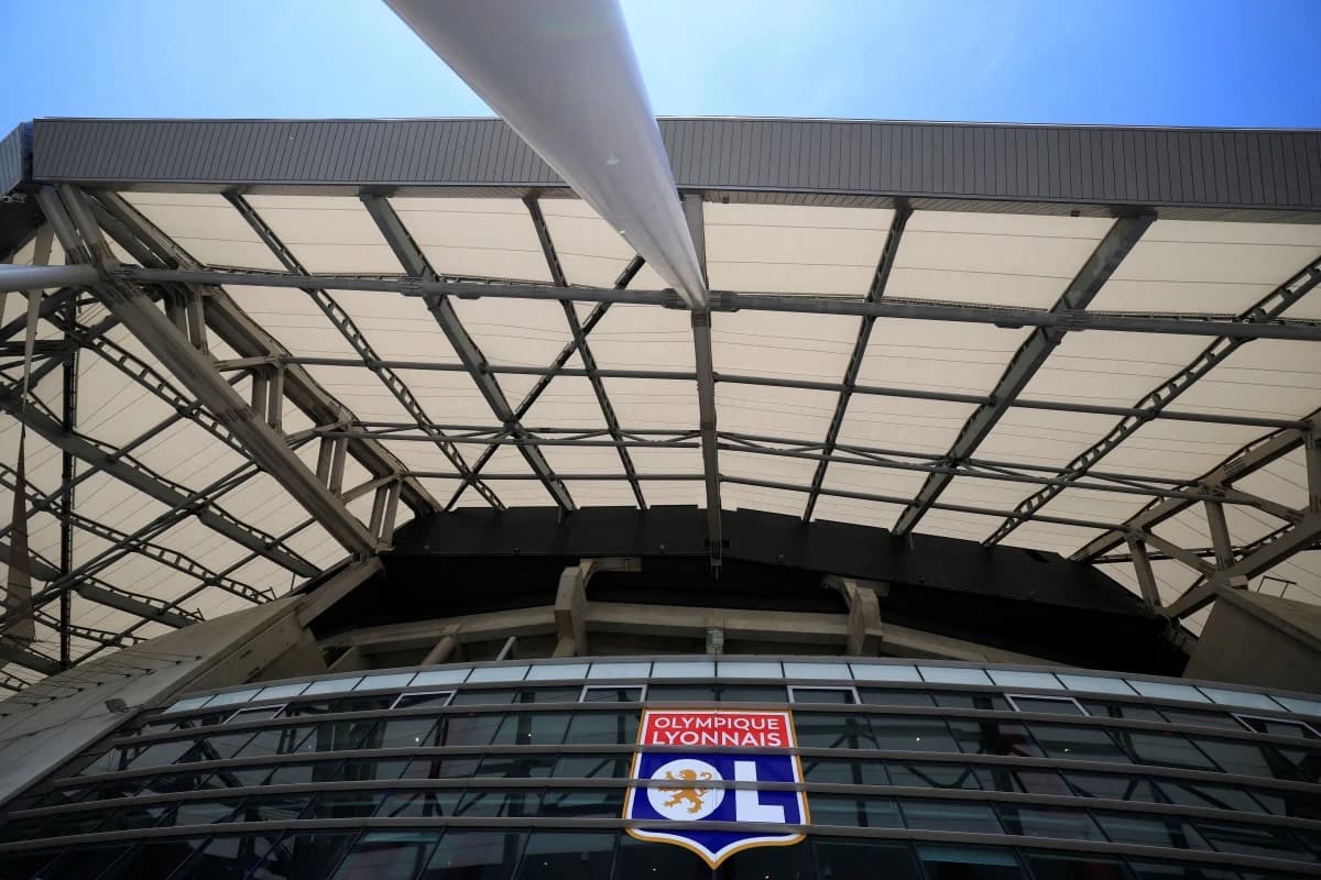 ليون يخسر 200 مليون يورو .. لماذا الأندية الأوروبية العملاقة مهددة بالانهيار؟