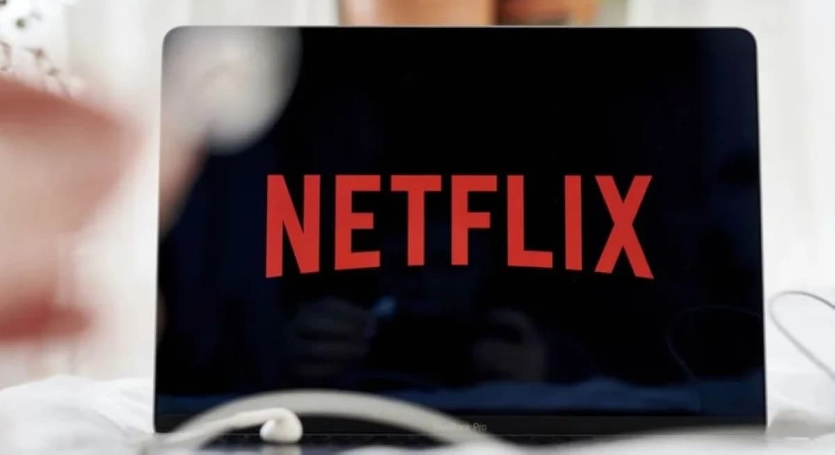 "وارنر براذرز" تبحث بيع استوديوهاتها لـ"نتفليكس"