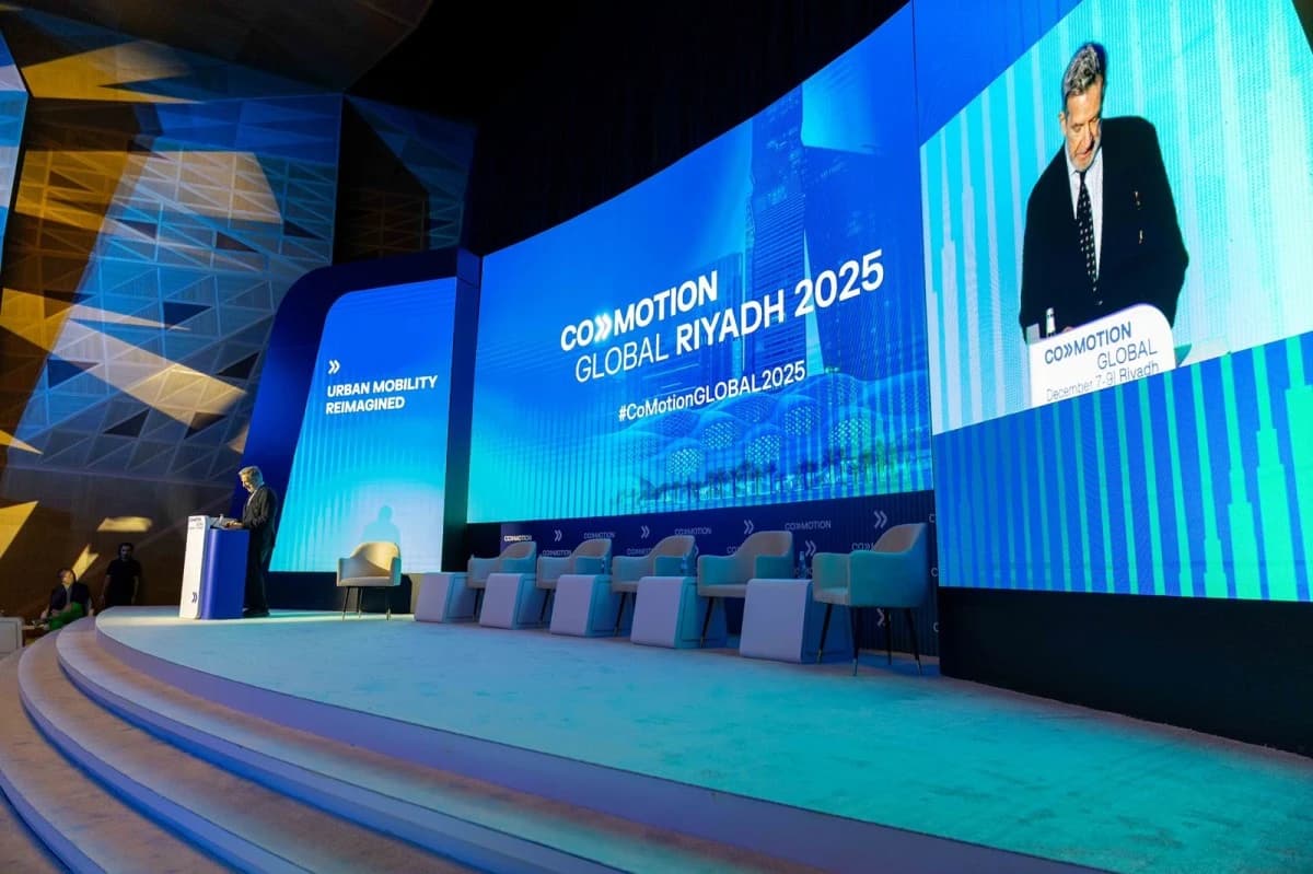 قمة كوموشن العالمية في الرياض تناقش توجهات المركبات الكهربائية