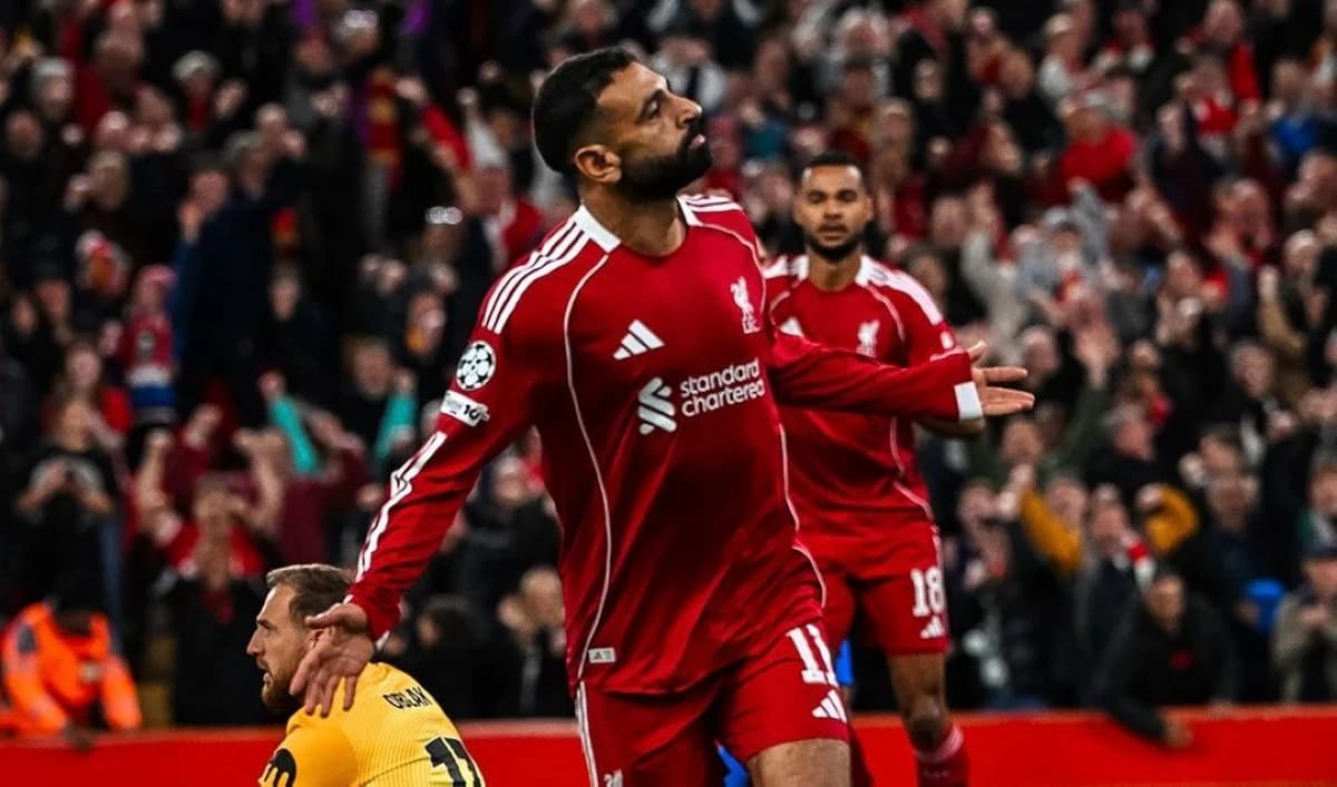 الأندية السعودية قادرة على مساواة أو تحسين راتبه .. ما الخطوة التالية لصلاح؟