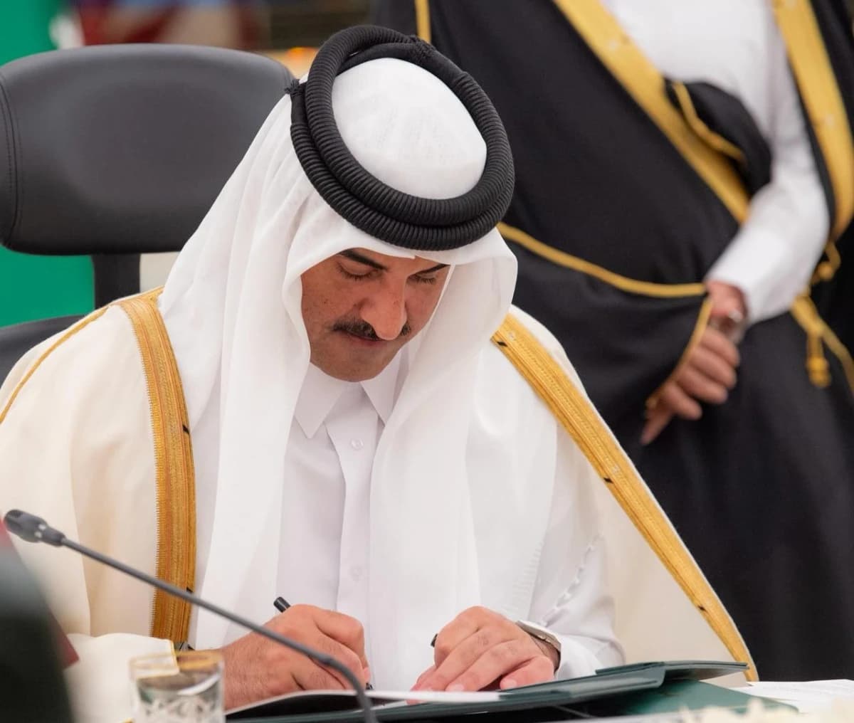 ولي العهد السعودي وأمير قطر يرأسان مجلس التنسيق السعودي القطري