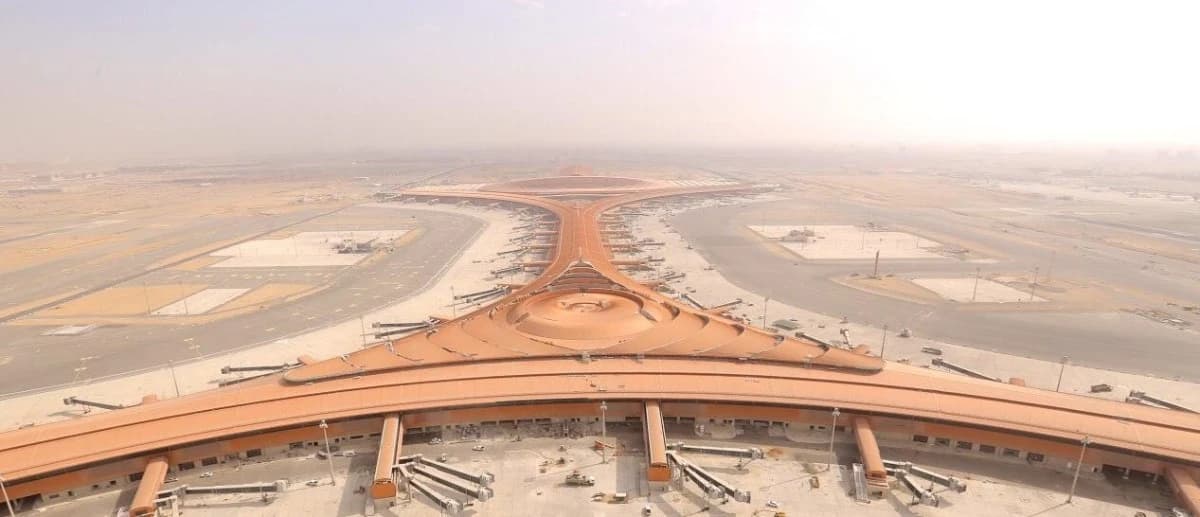 سباق المطارات في الشرق الأوسط .. توسع هائل يغيّر خريطة السفر العالمية