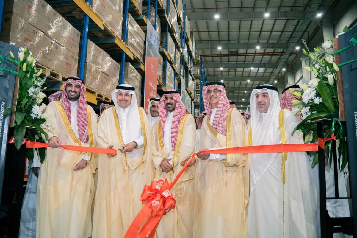 ‎ تدشين مركز "أبيات" الإقليمي بطاقة تخزينية تفوق 140 ألف متر مكعب في ميناء الملك عبدالعزيز على مساحة 110 آلاف متر مربع