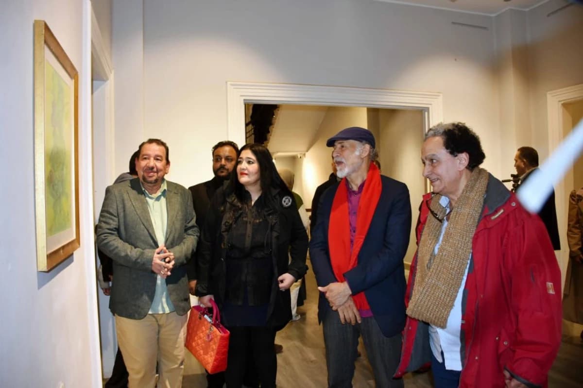 رضوي و30 فنانا سعوديا يوثقون مسيرة الفن التشكيلي السعودي في معرض بالقاهرة