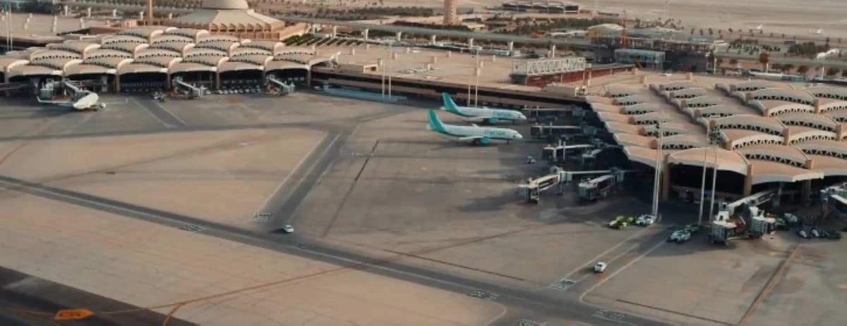عودة العمل بشكل كامل في مطار الرياض بعد جدولة 200 رحلة