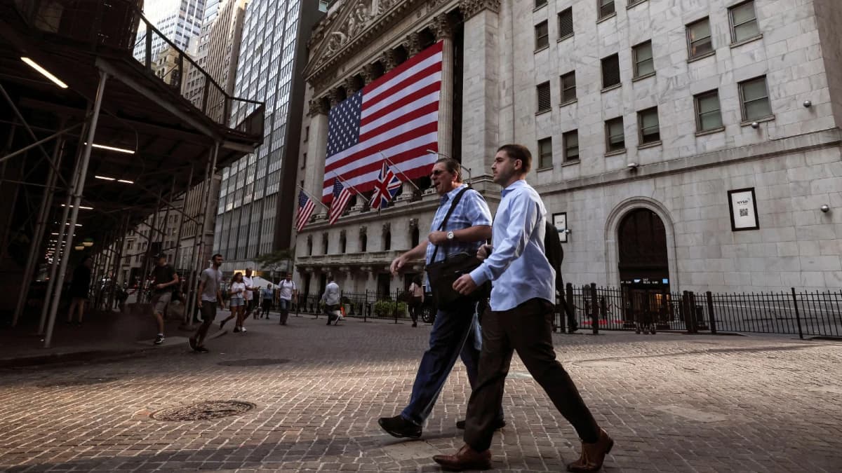 الرابحون والخاسرون في أسواق الأسهم خلال 2025