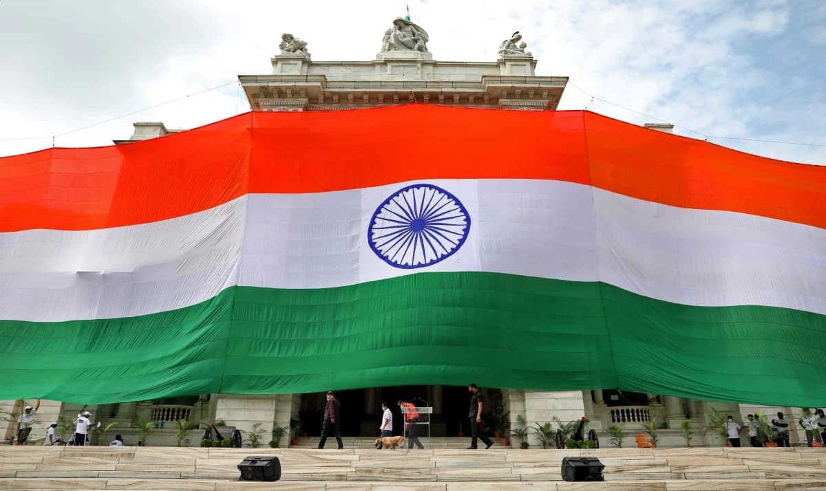 الاقتصاد الهندي يتخطى الياباني ليصبح الرابع عالميا