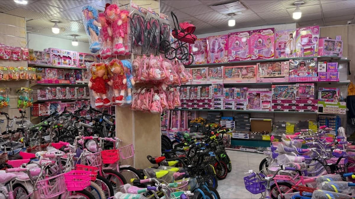 الألعاب التقليدية ضد الإلكترونية .. مواجهة مصيرها بيد الأطفال