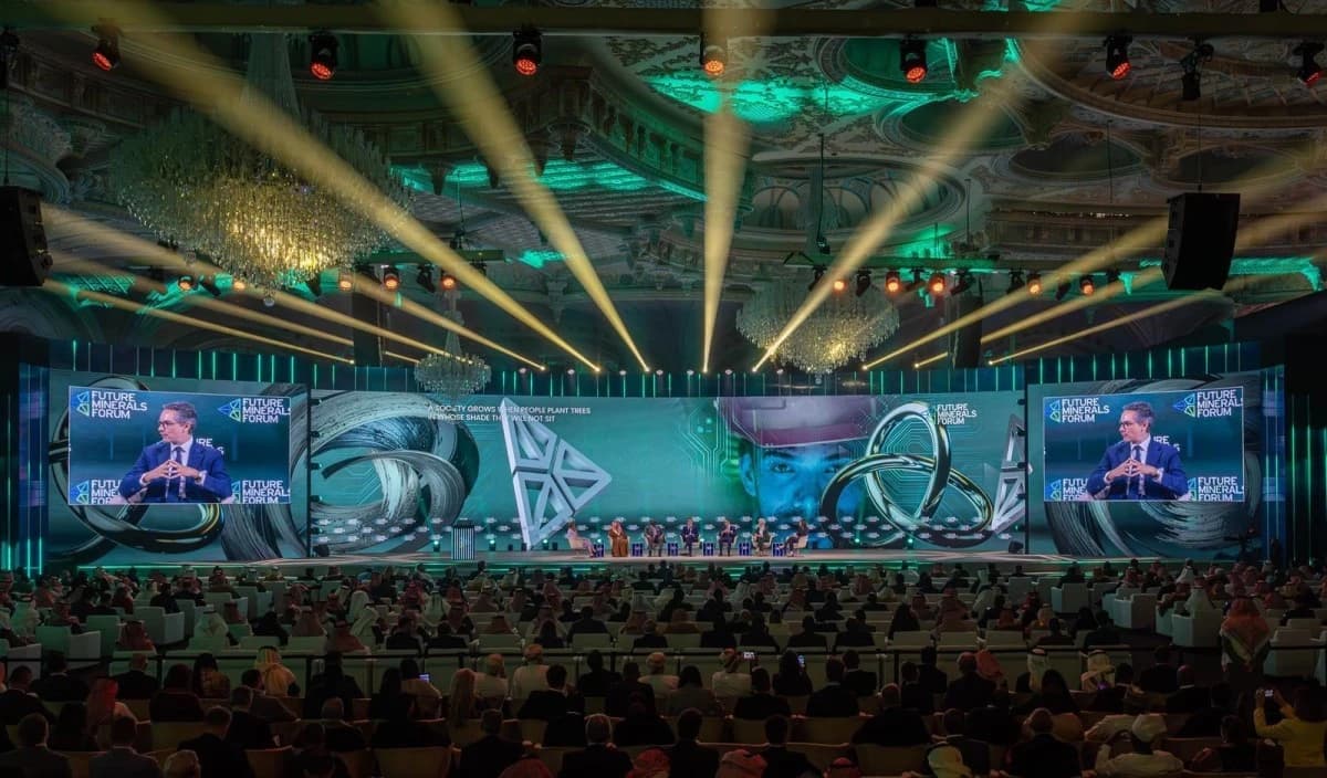 اتفاقيات لرفع مشاركة المرأة السعودية في قطاع التعدين إلى 9%