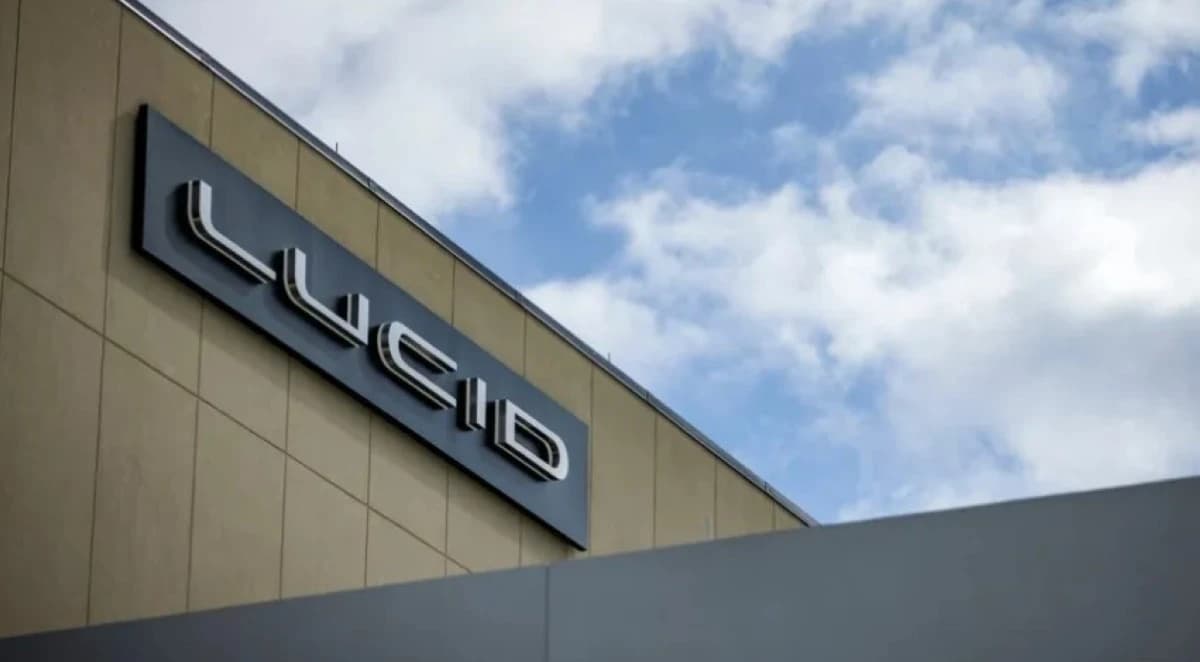 "لوسيد" تنتقل من التجميع إلى تصنيع سياراتها في السعودية بنهاية 2026