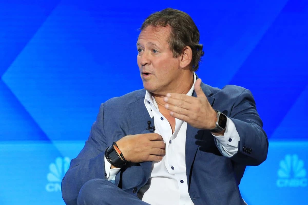 ريك ريدر من "بلاك روك" يكتسب زخماً بسباق رئاسة الفيدرالي الأمريكي