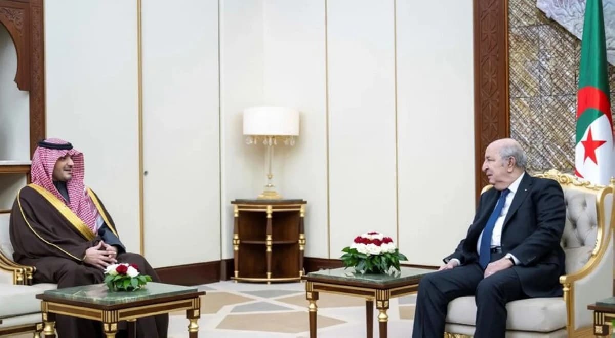 السعودية والجزائر تستعرضان العلاقات الثنائية والتعاون الأمني بين البلدين