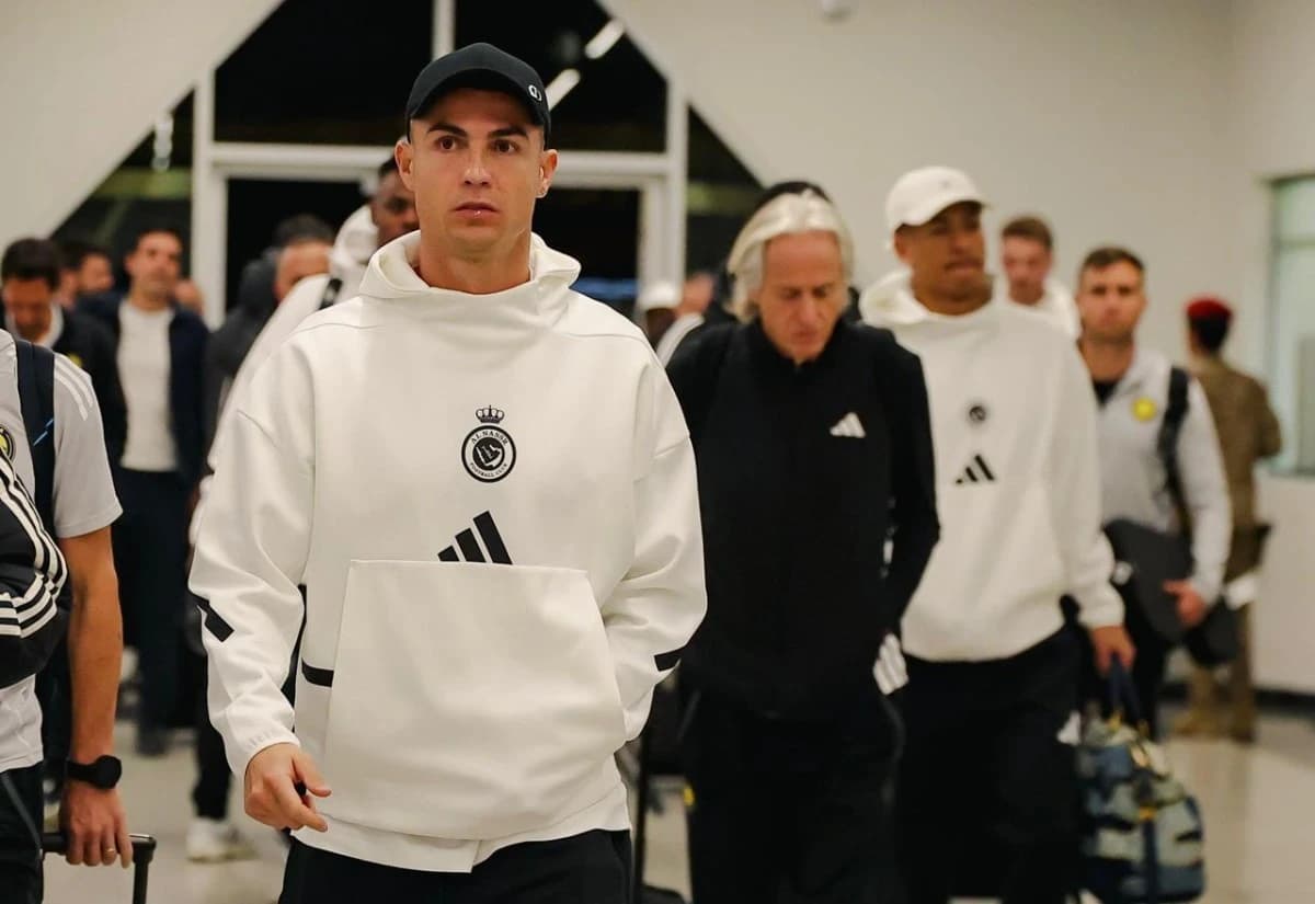 مليارا دولار جمعها رونالدو خلال 25 عاما .. وميسي الملياردير الآخر