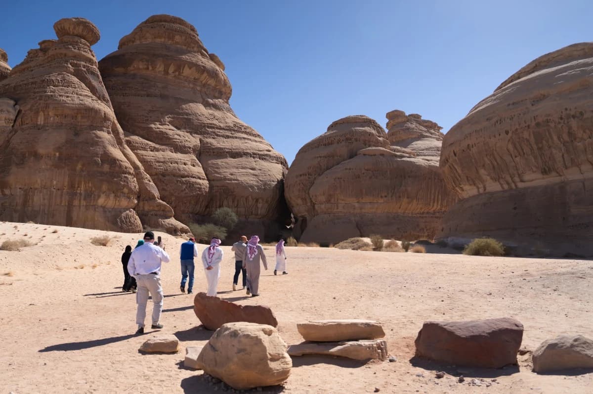 من العلا .. المنتدى السعودي للإعلام يطلق فعالياته بجولات سياحية وثقافية