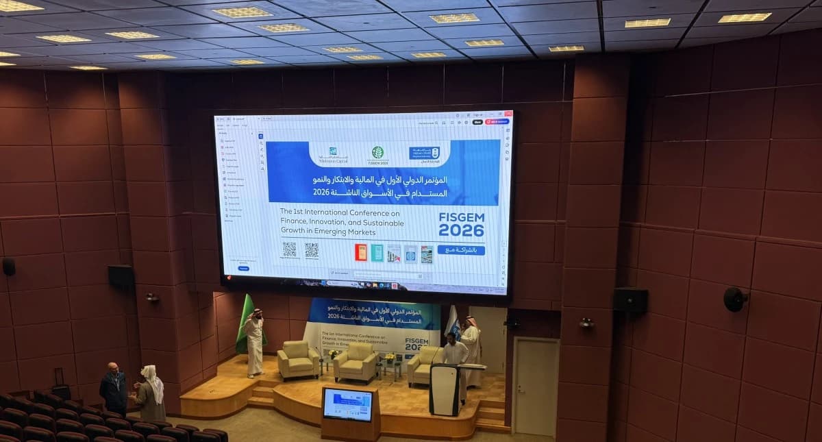 علماء يقدمون 70 نظرية مالية جديدة بينها تعزيز سيولة السوق السعودية