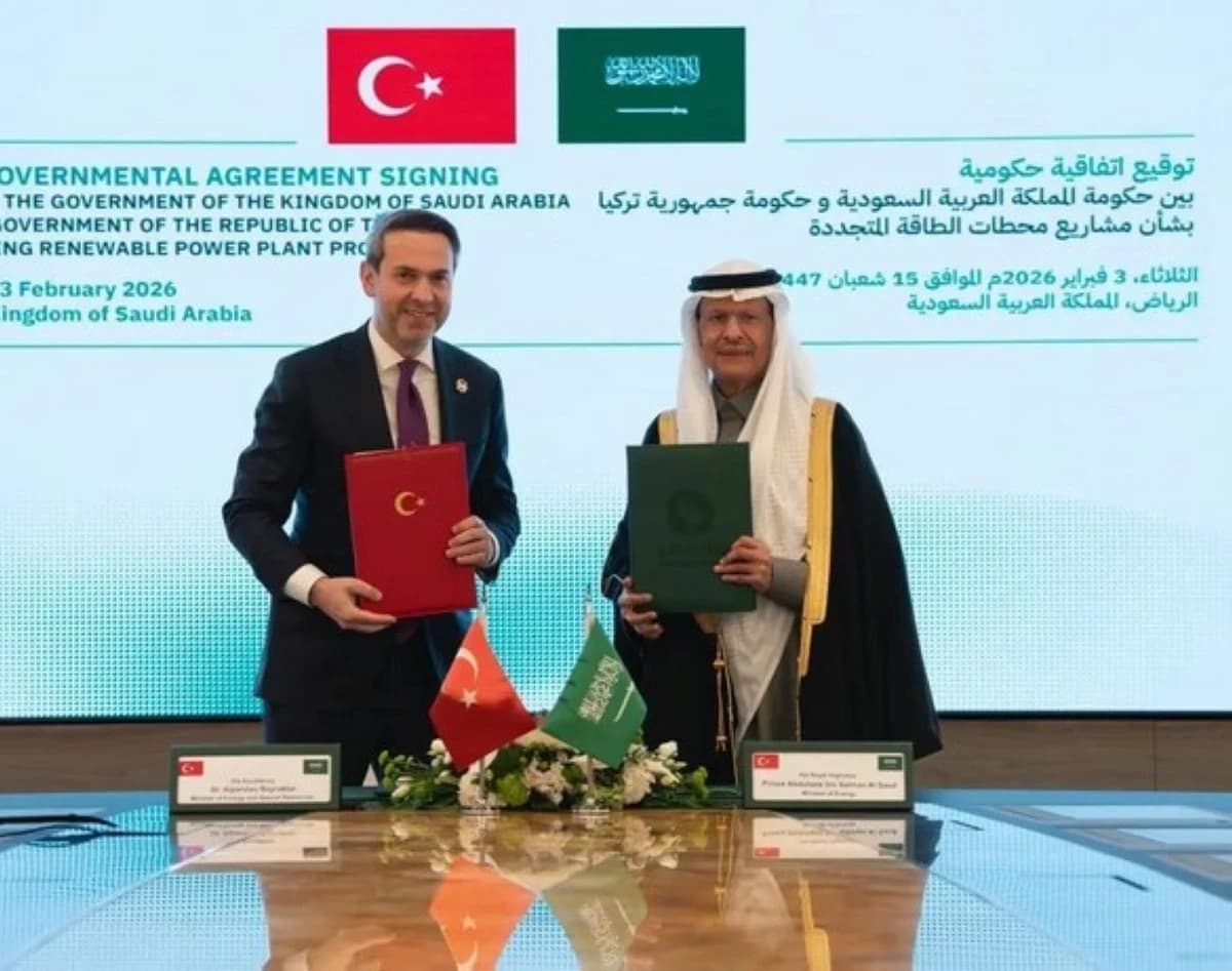 اتفاقية سعودية - تركية في مشروعات محطات توليد الكهرباء من الطاقة المتجددة