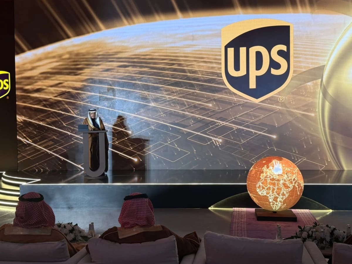 وزير النقل السعودي لـ"الاقتصادية": "لسنا بعيدين" عن السماح باستخدام الدرونز في نقل البضائع