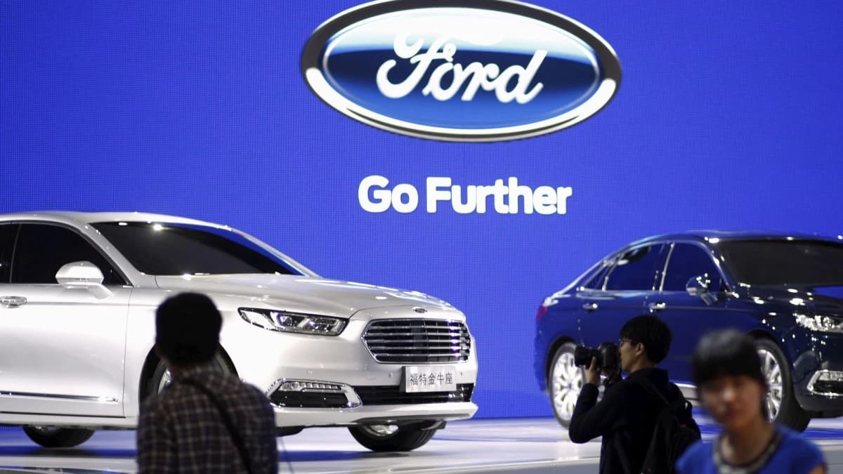 "فورد" تخسر مركزها في مبيعات السيارات العالمية