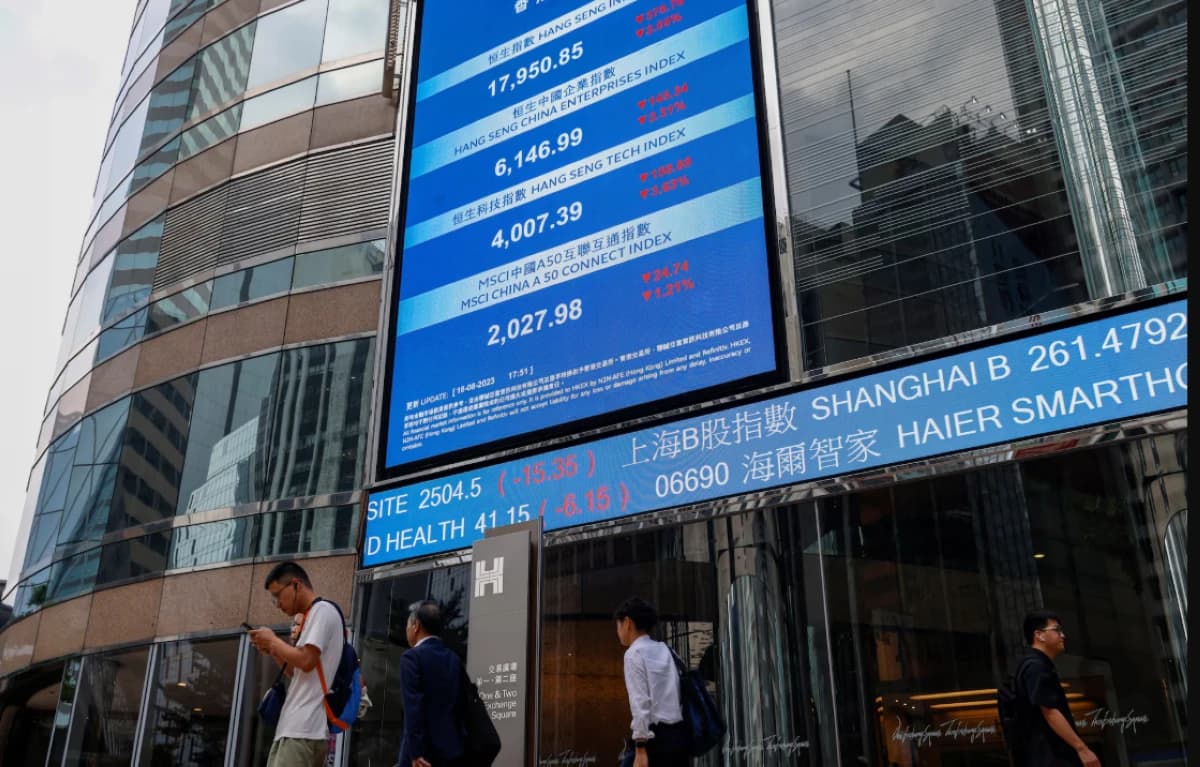 رهان على إدراج أسهم صينية بهونج كونج بعد عائد 27%