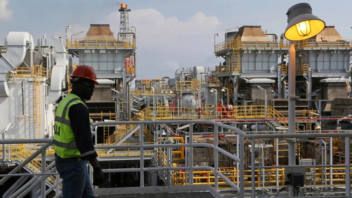 النفط مستقر وسط ترقب نتائج محادثات إيران وأمريكا