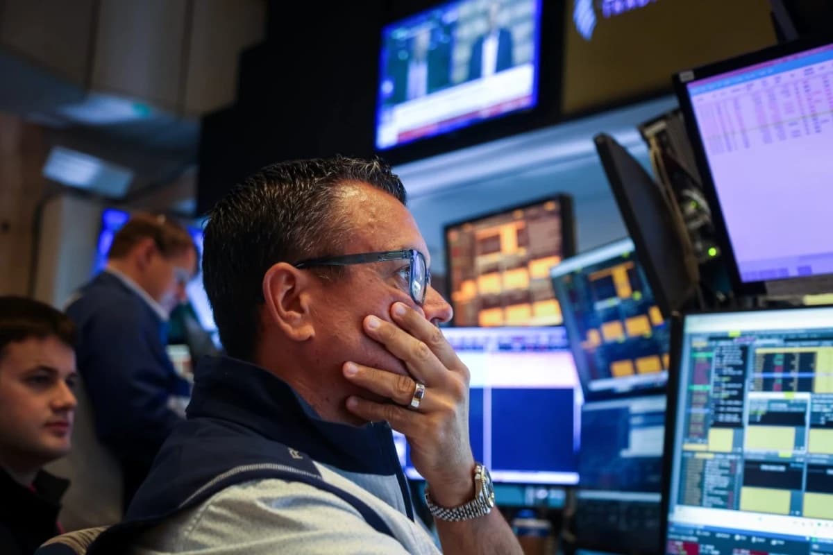 تريليونات تتبخر من السوق .. الذكاء الاصطناعي يصحح توقعات المستثمرين