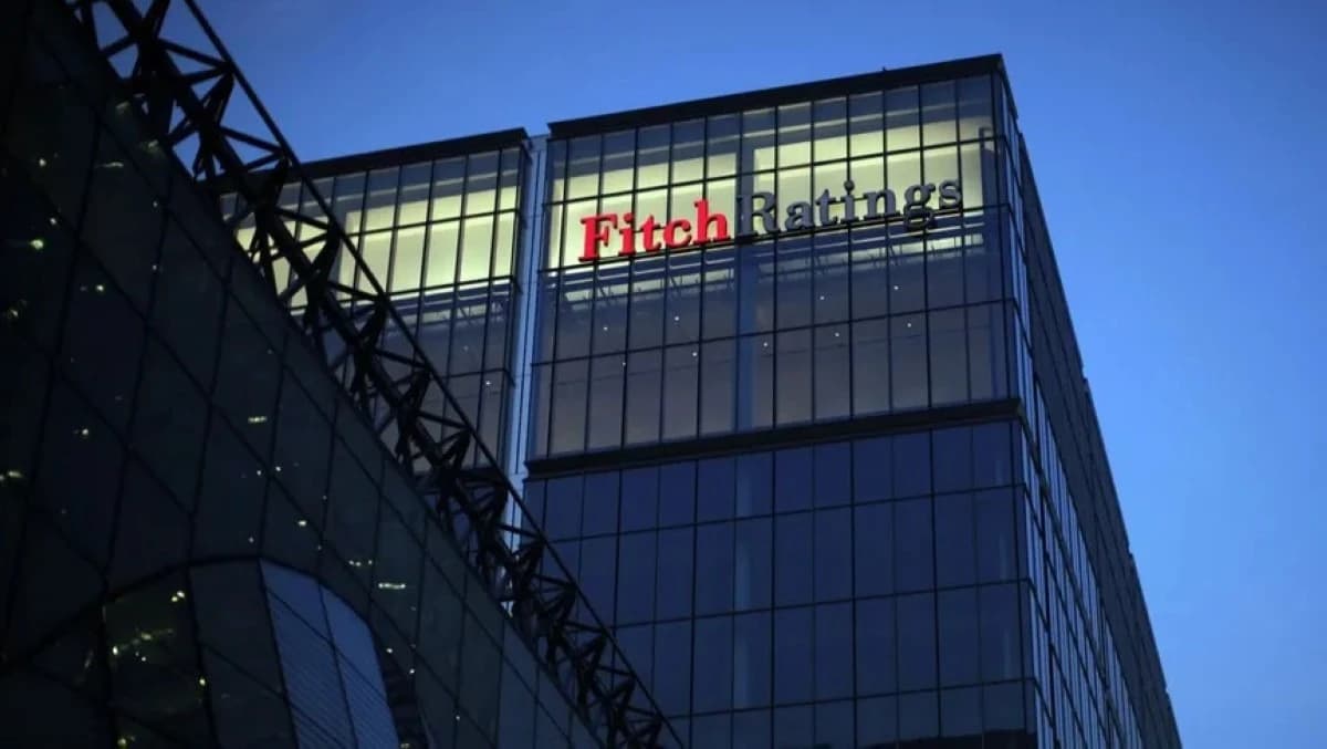 "فيتش": هذا تأثير اضطرابات الشرق الأوسط على اقتصادات المنطقة