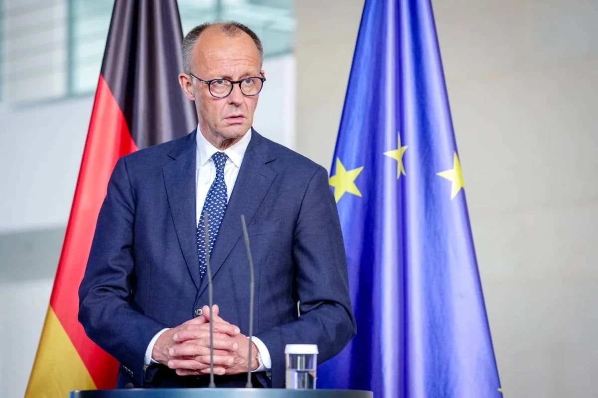 المستشار الألماني يصطدم بجاذبية الصين الاقتصادية في أول زيارة إلى بكين