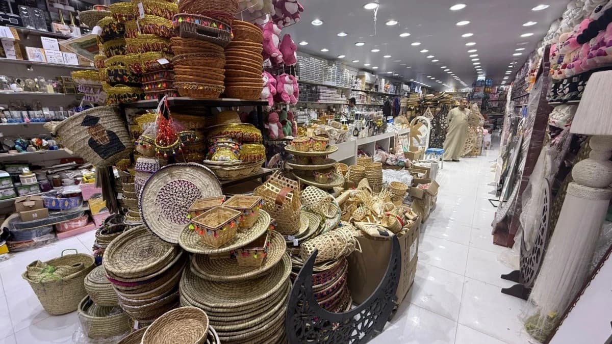 موسم رمضان يحقق 30% من المبيعات السنوية لمحال "شارع السويلم"