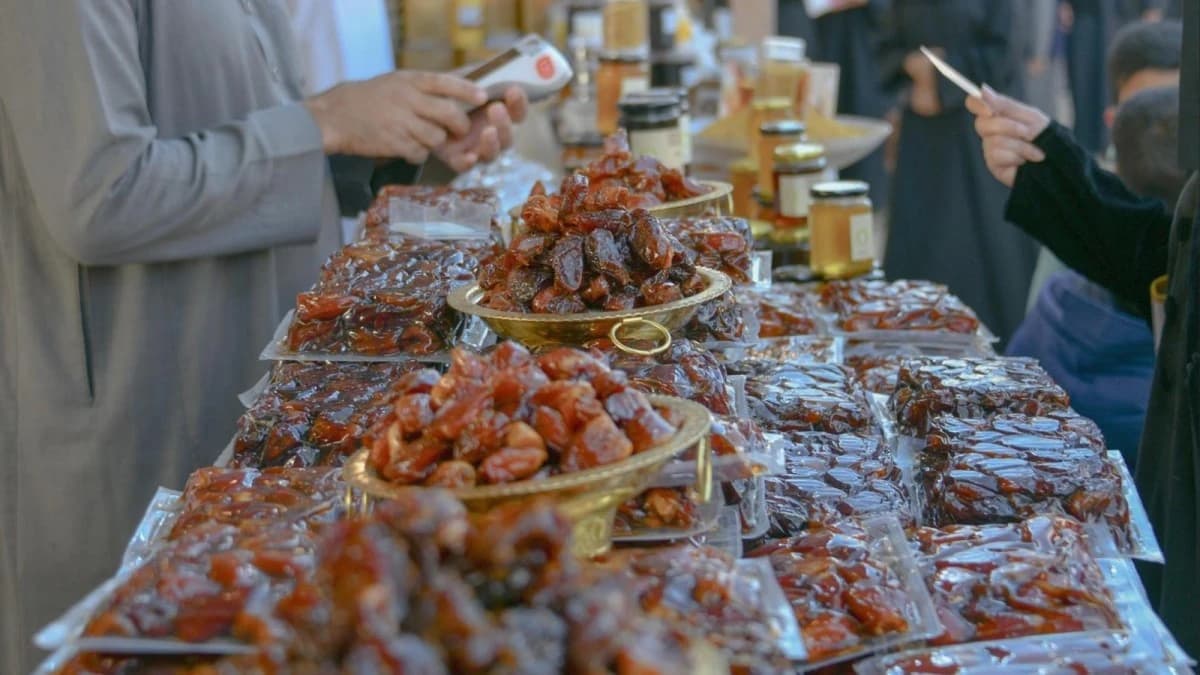 ريال واحد مقابل 15 .. معادلة التكلفة تحكم مستقبل تغليف التمور