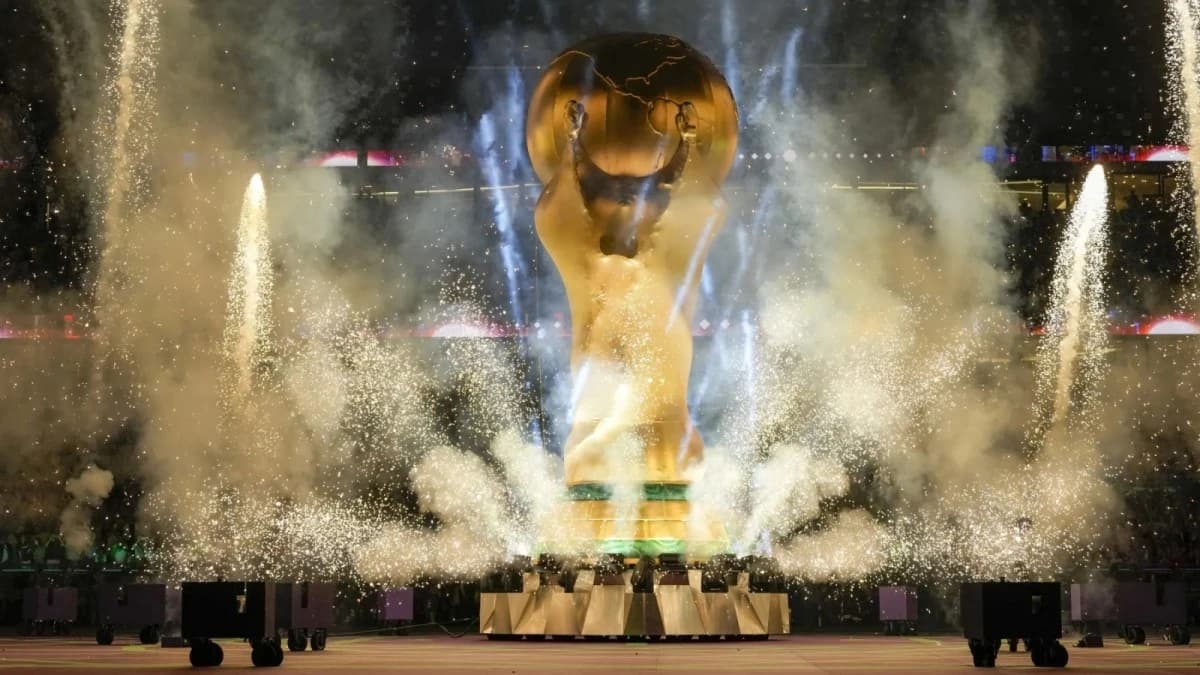 "فيفا" : السعودية وأمريكا قد ترفع الأثر الاقتصادي العالمي لكرة القدم إلى نصف تريليون دولار