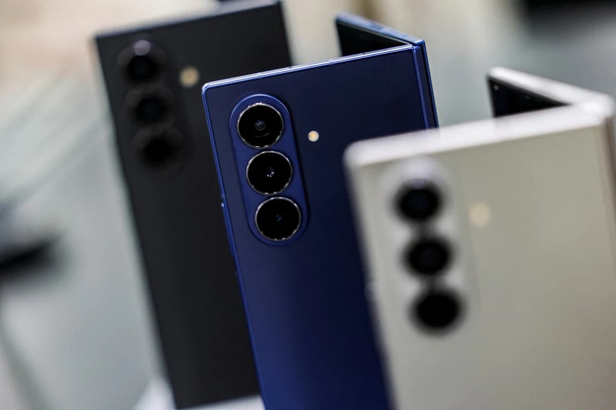 "سامسونج" تطلق هاتف جالاكسي إس26 وترفع الأسعار