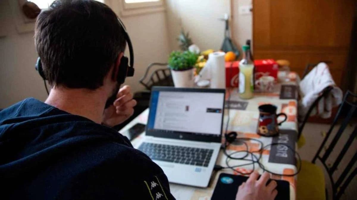 ولاية أسترالية تعتزم منح الموظفين الحق القانوني في العمل من المنزل