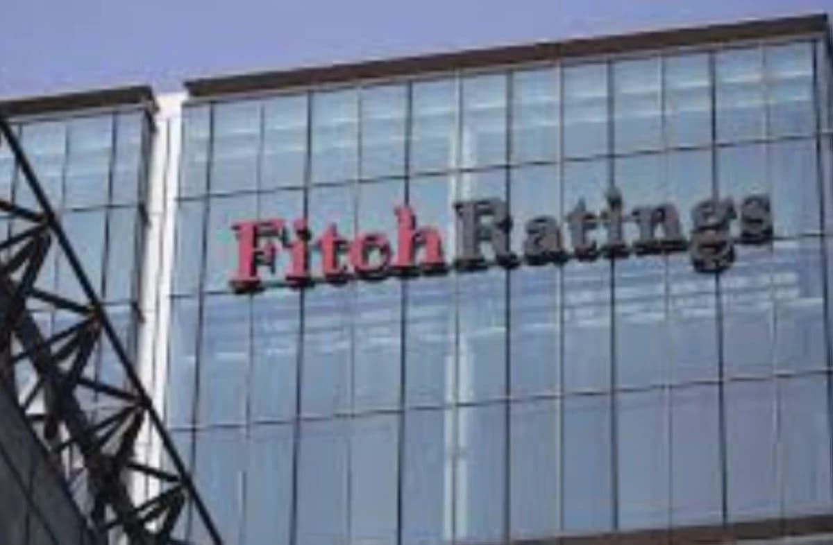 فيتش: الحرب في إيران تثير مخاطر ائتمانية جديدة في الأسواق الناشئة