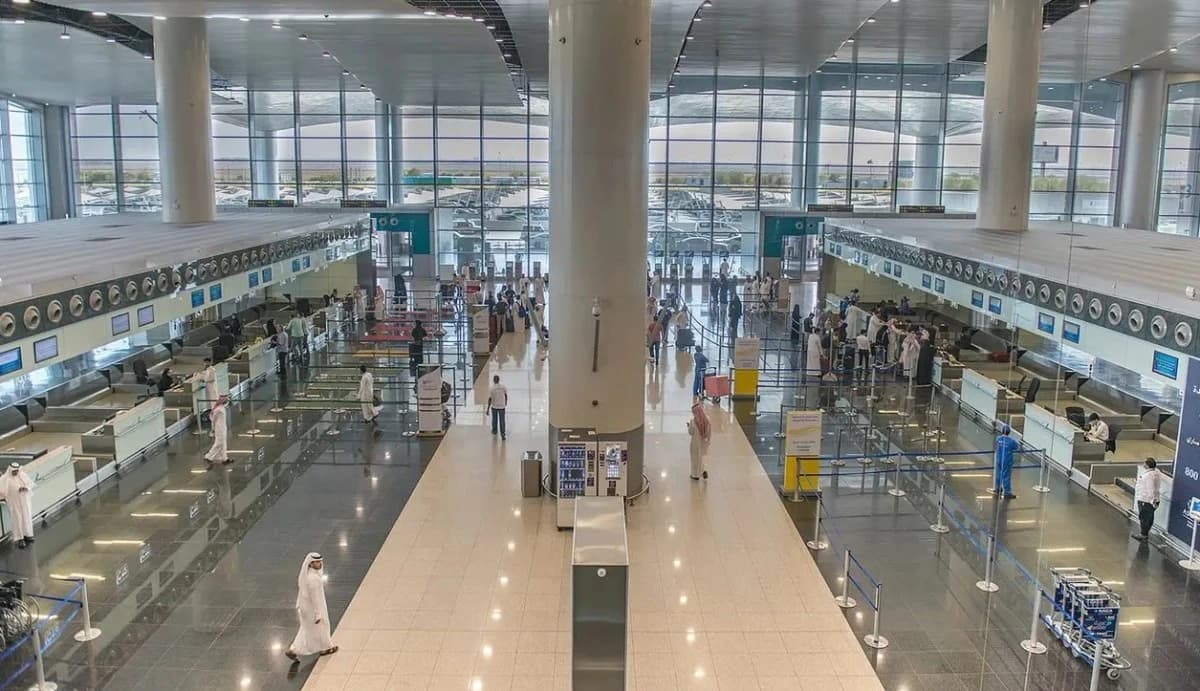 مطارات السعودية تواصل بانتظام استضافة الرحلات الجوية للناقلات الخليجية