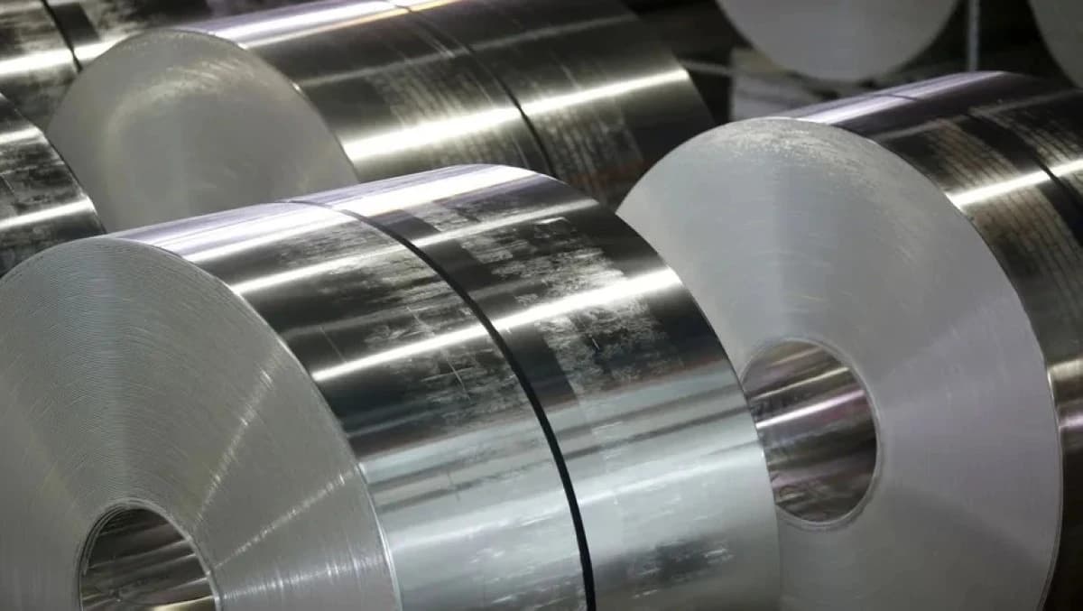 سعر الألمنيوم يرتفع مع خفض "ألبا" البحرين للإنتاج