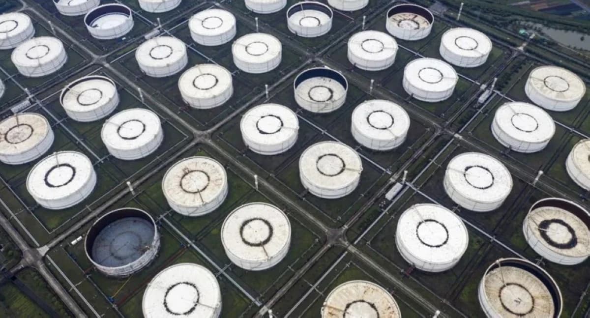 رئيس "شل" محذراً: أوروبا على أعتاب أزمة وقود بعد آسيا