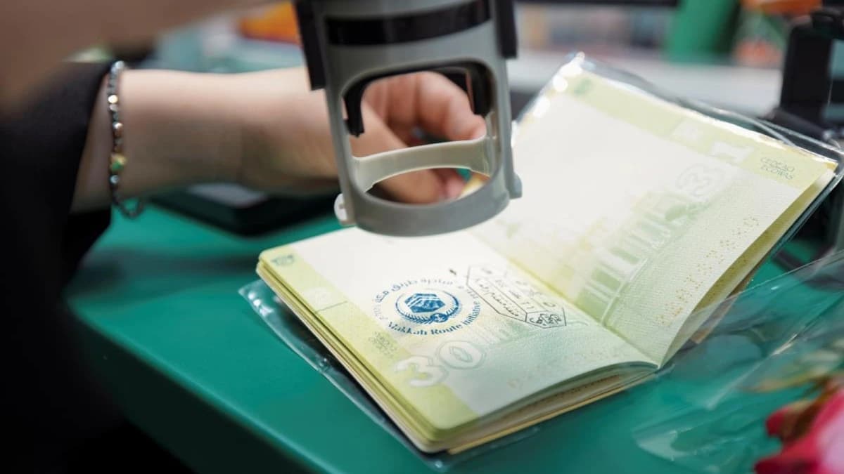 السعودية تمدد عدة تأشيرات حتى 18 أبريل ممن تعذرت مغادرة أصحابها