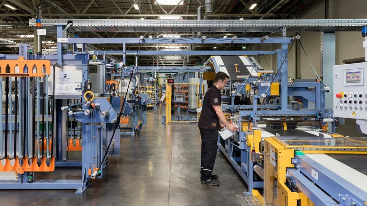 منظمة التعاون الاقتصادي تحذر من خروج الاقتصاد العالمي عن مسار النمو القوي