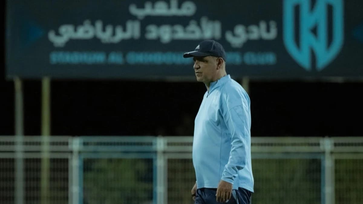 قانوني : مدربو الطوارئ حل اقتصادي والإقالات تحمل الأندية التزامات باهظة