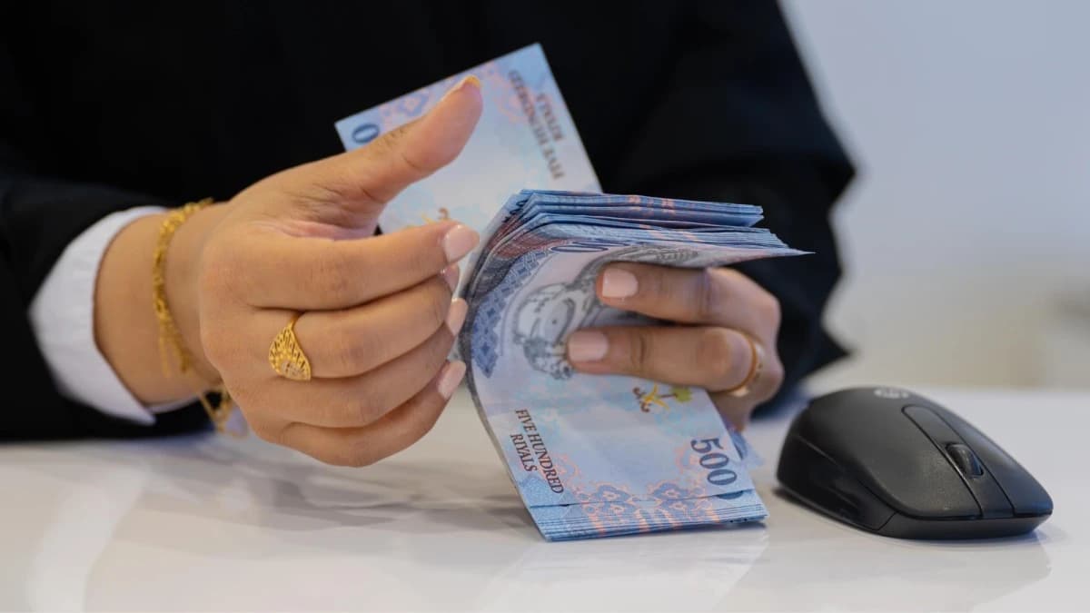 أرباح بنوك السعودية تسجل أبطأ وتيرة نمو في نحو عامين