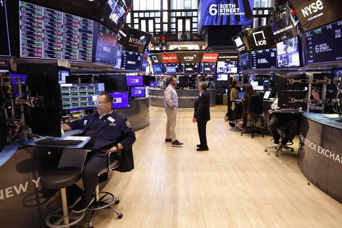 3 عوامل قد تعرقل انتعاش الأسهم الأمريكية رغم قوة أبريل تاريخيا