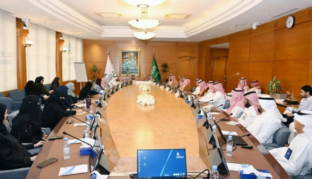 مساع سعودية - خليجية لتذليل التحديات أمام الصناعيين وتوفير حلول لقطع الغيار