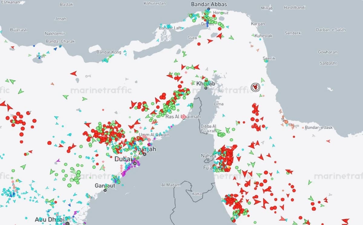 استمرار توقف الملاحة في هرمز وسط مخاوف بشأن الهدنة
