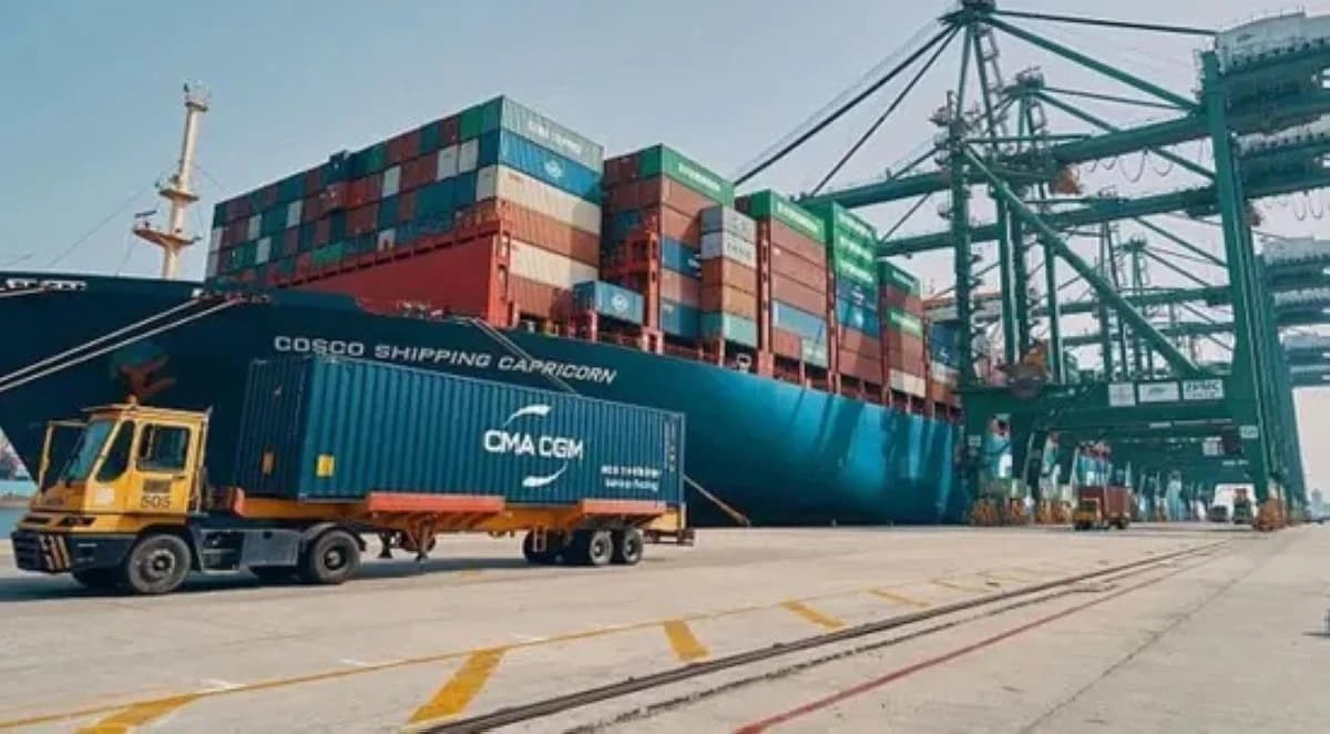 الصادرات السعودية تقفز بدعم السع والخدمات في عام 2025