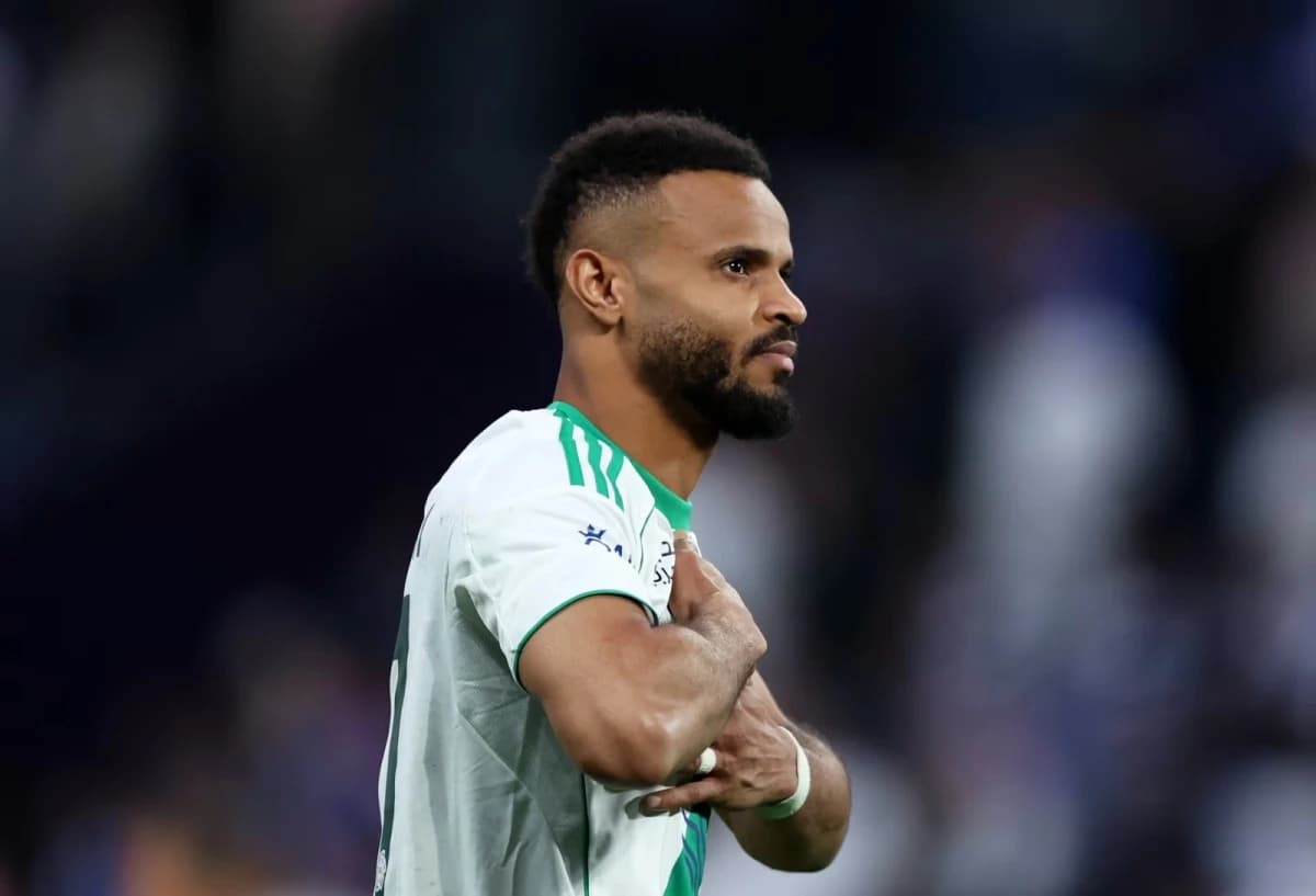 "الآسيوي" يغرم الأهلي 33.7 ألف ريال ويوقف مجرشي 3 مباريات