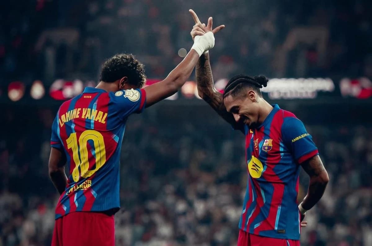 بصفقات قيمتها 7.6 مليار يورو .. من يدير سوق انتقالات اللاعبين؟