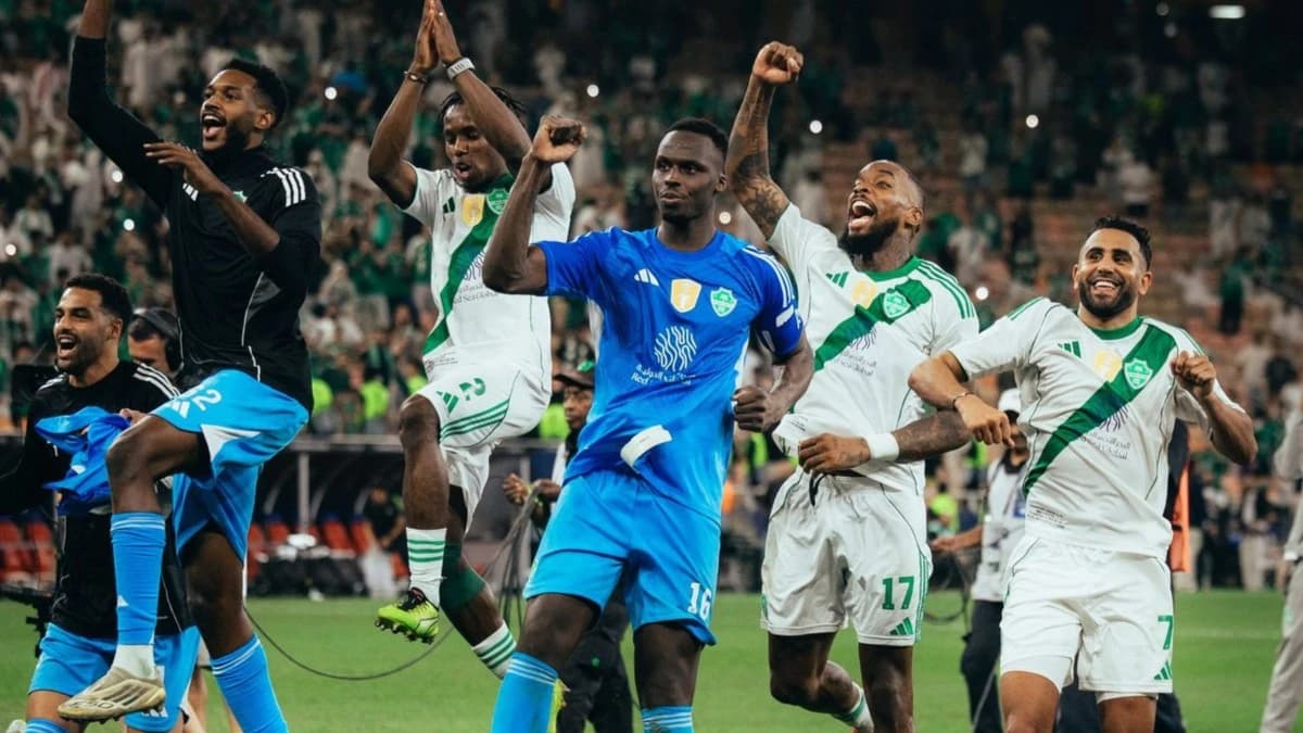 14 مليون دولار جوائز نهائي آسيا بين الأهلي السعودي وماتشيدا الياباني