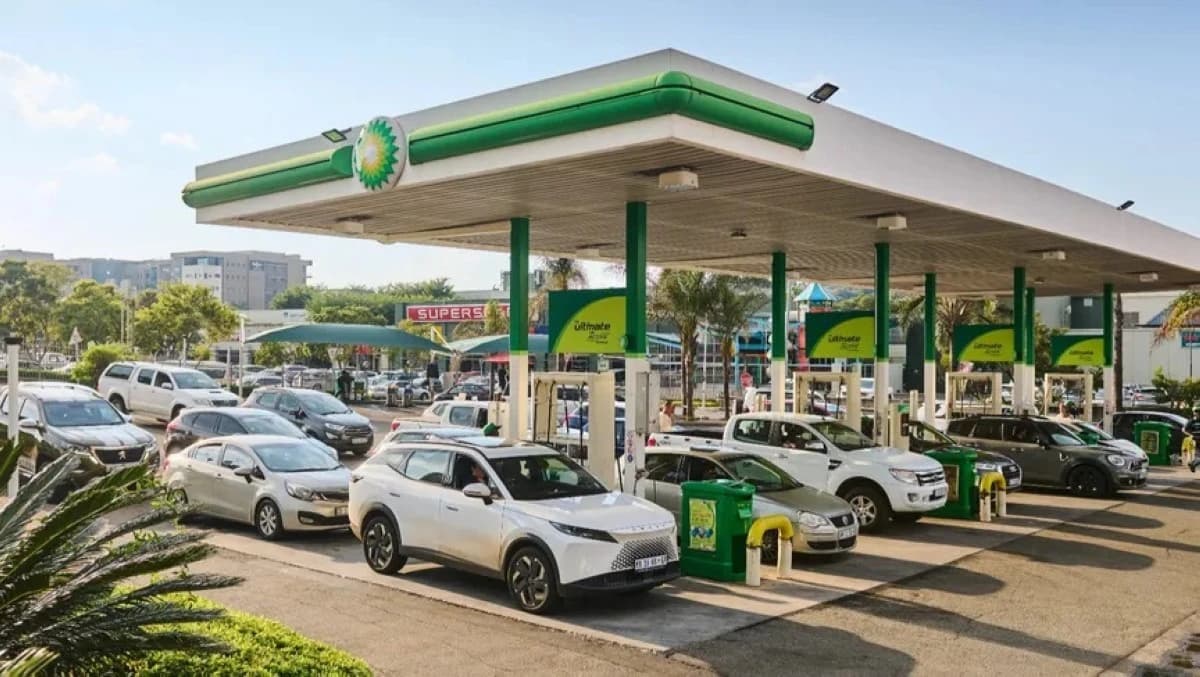 أسهم "bp" تتصدر مكاسب شركات النفط الكبرى وسط حرب إيران