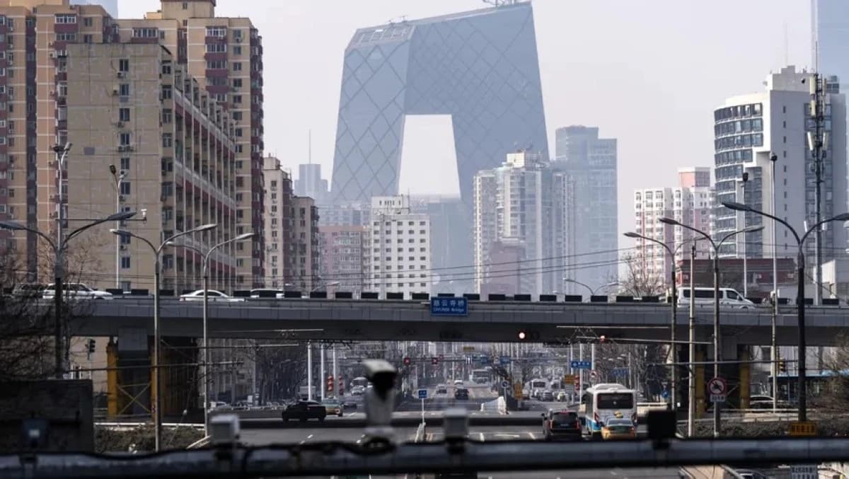 "موديز" ترقي نظرتها المستقبلية للصين من سلبية إلى مستقرة رغم الديون