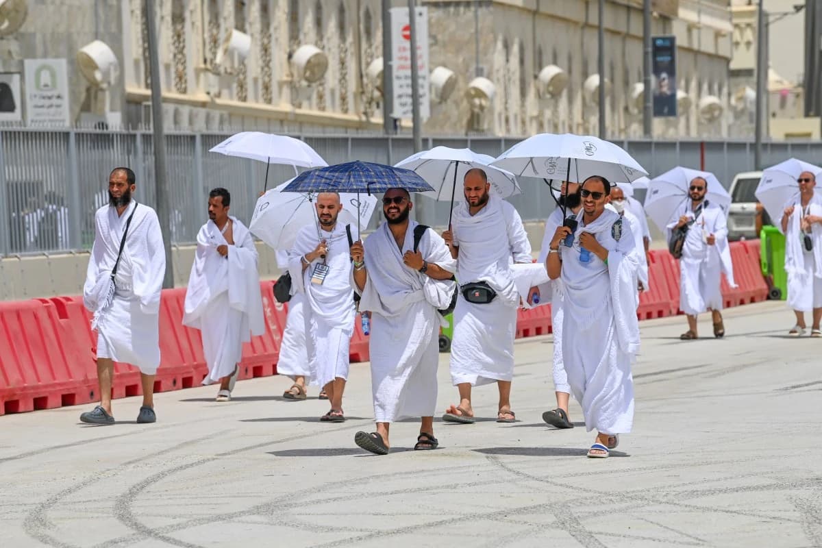 الحجاج يستقرون في منى أكبر مدينة خيام في العالم مع تفعيل 600 خطة عمل